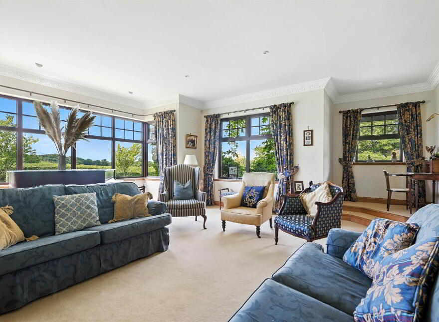 47 Seven Mile Straight, Dunadry, Templepatrick, BT41 4SW