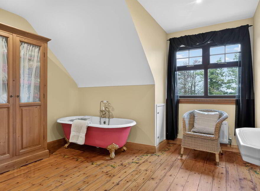 47 Seven Mile Straight, Dunadry, Templepatrick, BT41 4SW