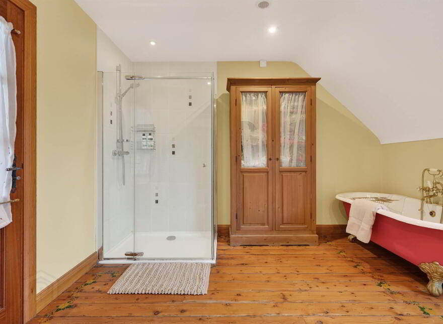 47 Seven Mile Straight, Dunadry, Templepatrick, BT41 4SW