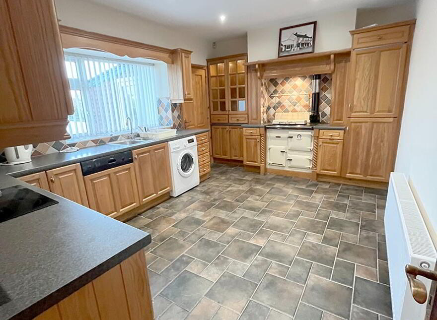 6 Church Street, Poyntzpass, BT35 6SW