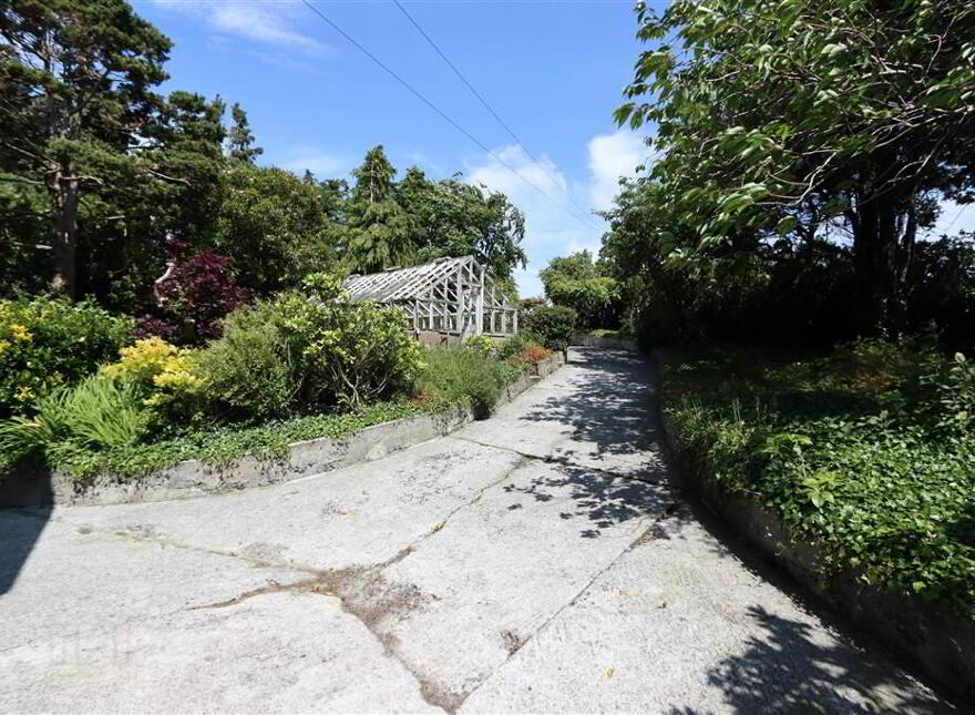 'Mount Cairn', 106 Newtownards Road, Comber, BT23 5LD