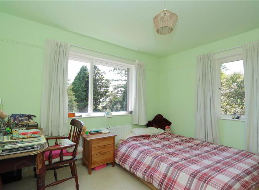 'Mount Cairn', 106 Newtownards Road, Comber, BT23 5LD