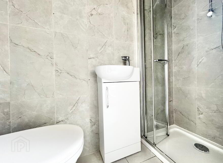 21 Sunningdale, Omagh, BT78 1JX