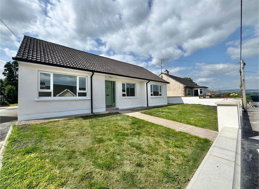 21 Sunningdale, Omagh, BT78 1JX