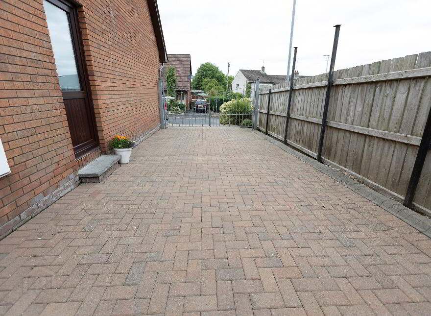 1 Brookfield Manor, Gilford, Craigavon, BT63 6AU