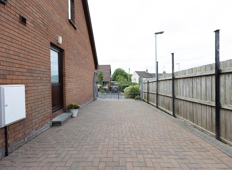 1 Brookfield Manor, Gilford, Craigavon, BT63 6AU