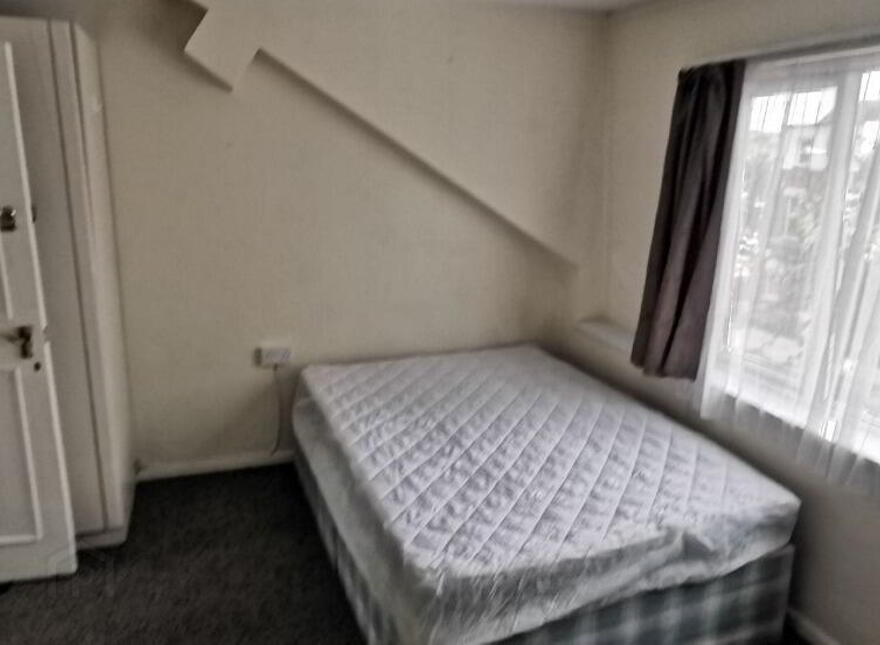 22 Rugby Avenue, Belfast, BT7 1RG