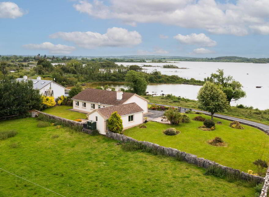 Inishmacatreer, Cross, Headford, F12NX76