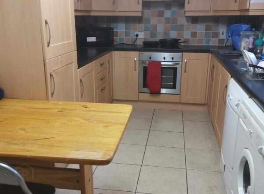 90 Edinburgh Street, Belfast, BT9 7DT