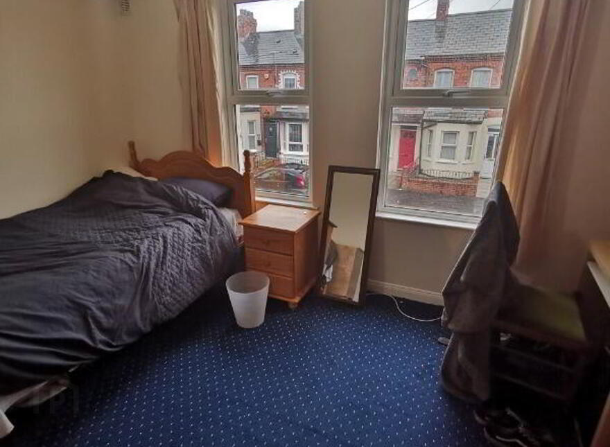 90 Edinburgh Street, Belfast, BT9 7DT