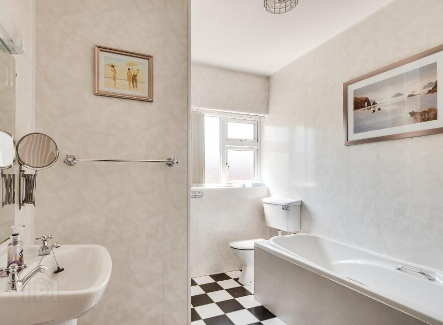 600 Loughshore Road, Belleek, BT93 3FT