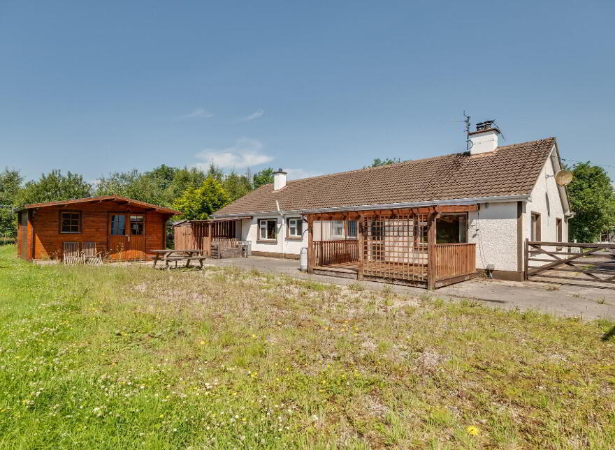 600 Loughshore Road, Belleek, BT93 3FT