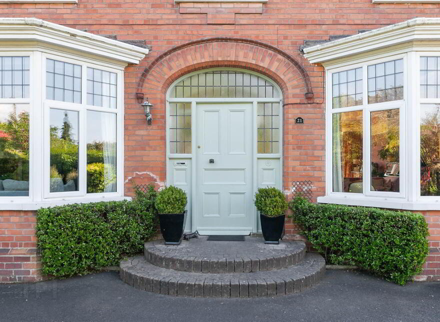 21 Castlehill Road, Belfast, BT4 3GL