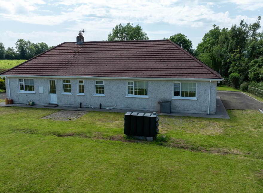 Crosserlough, Cavan Town, A82F2A4