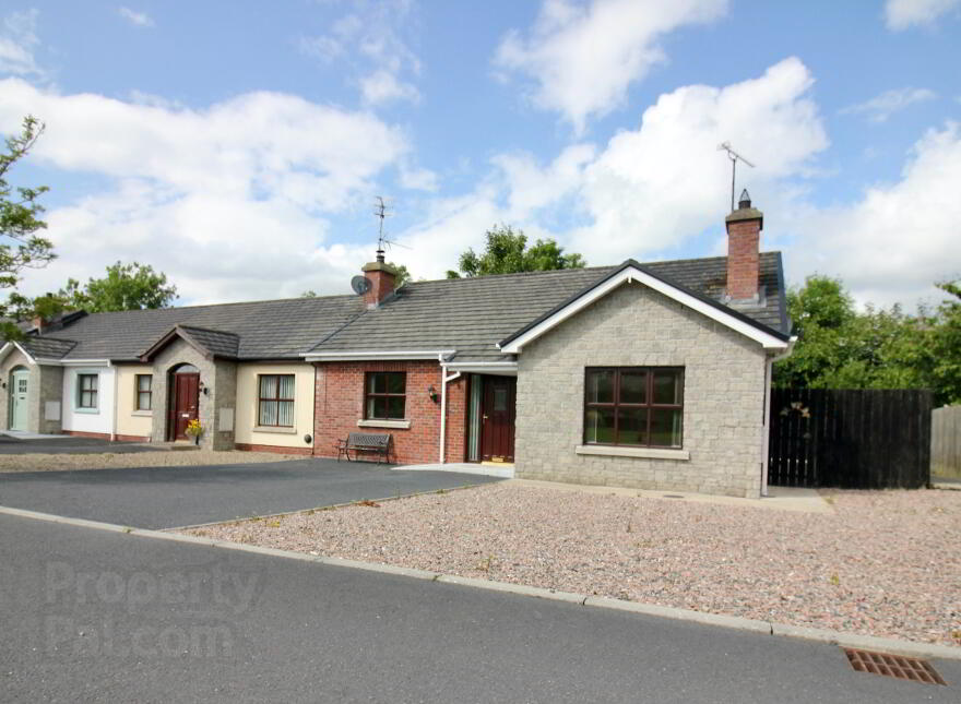 28 Glebe Hill Manor, Tandragee, BT62 2GA photo