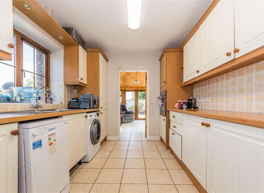 5 Chapel Hill Court, Kealkill, West, P75TK88
