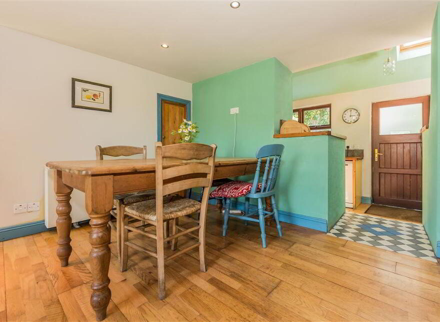 Bluebell Cottage, Bantry, West, P75V343