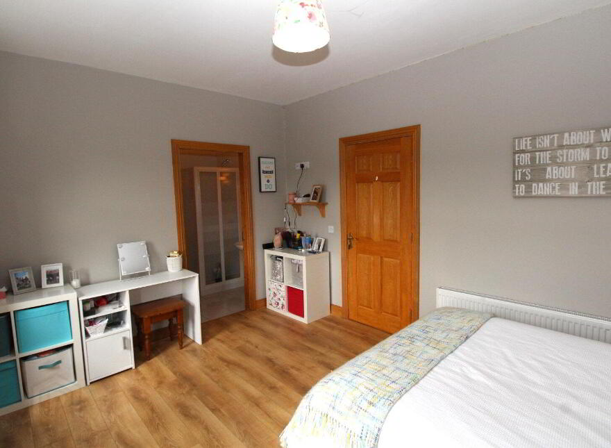 Rosduff, Aughnacliffe, N39V042