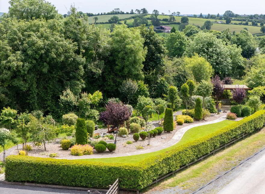 Rosduff, Aughnacliffe, N39V042