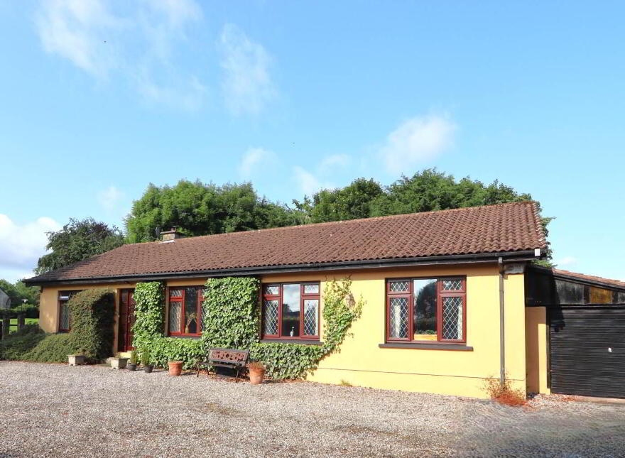 Javah Lodge, Cahirguillamore, Grange, Kilmallock photo