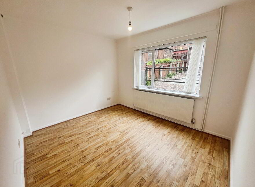 28 Blacks Road, Belfast, BT11 9LS