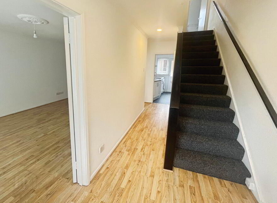 28 Blacks Road, Belfast, BT11 9LS