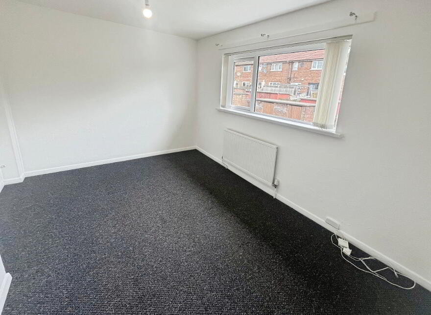28 Blacks Road, Belfast, BT11 9LS