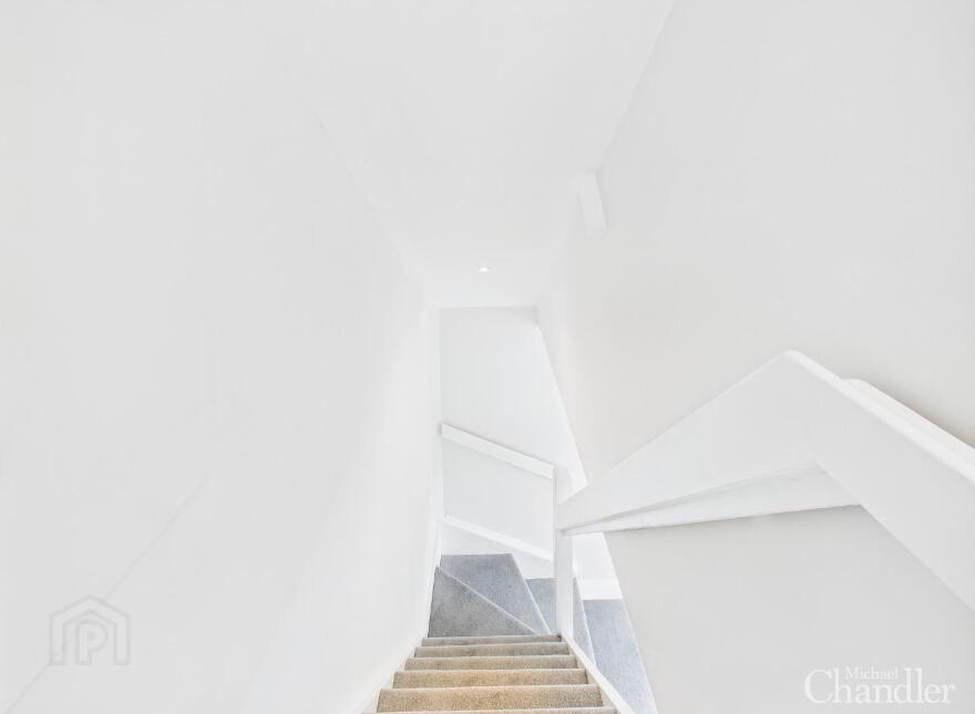 5 Beechill Park West, Castlereagh, Belfast, BT8 6NU