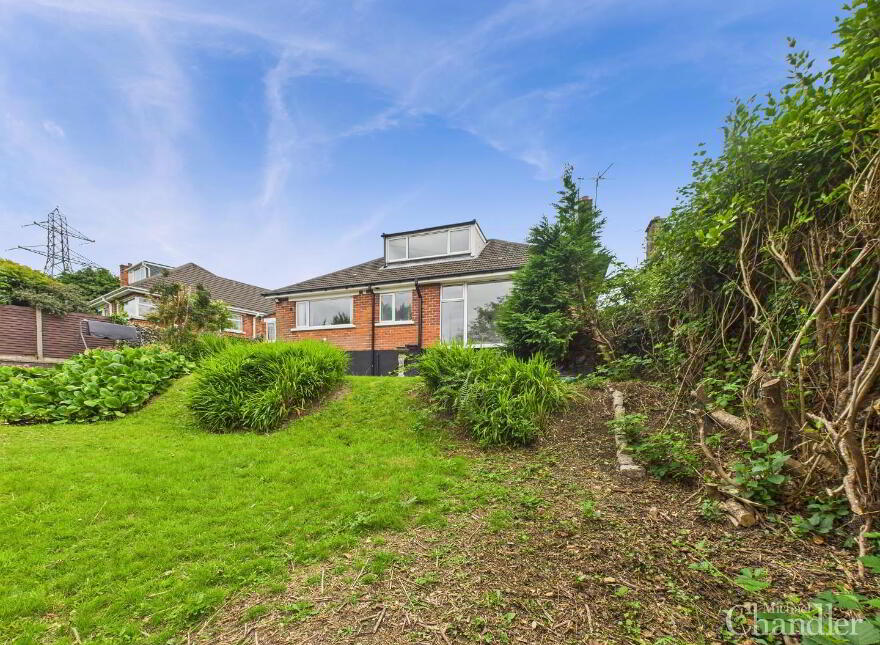 5 Beechill Park West, Castlereagh, Belfast, BT8 6NU