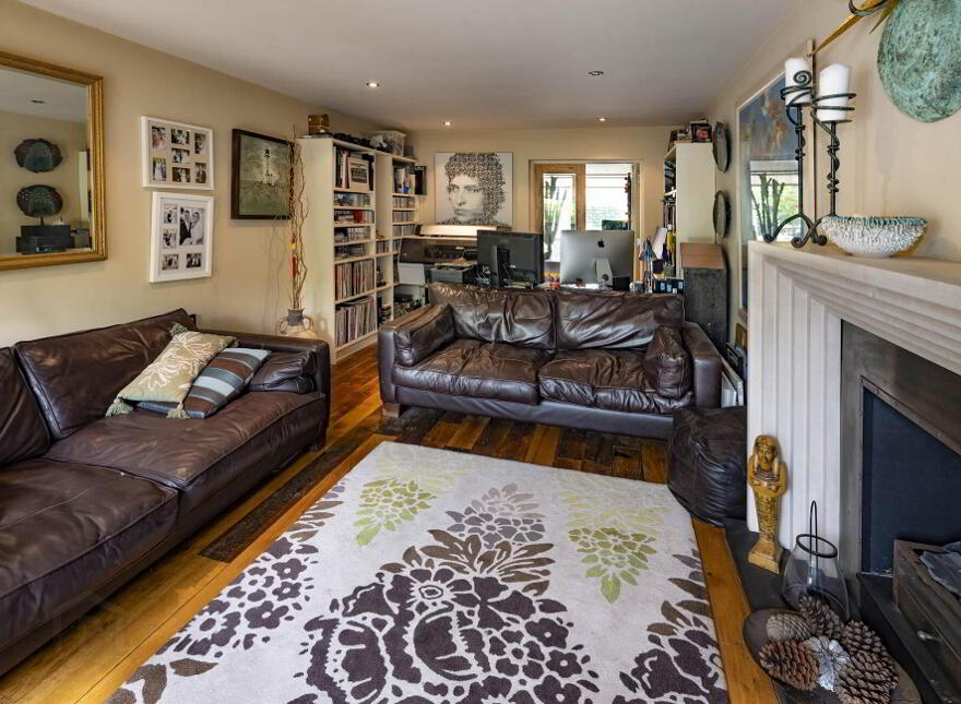 13 Trossachs Gardens, Belfast, BT10 0HX