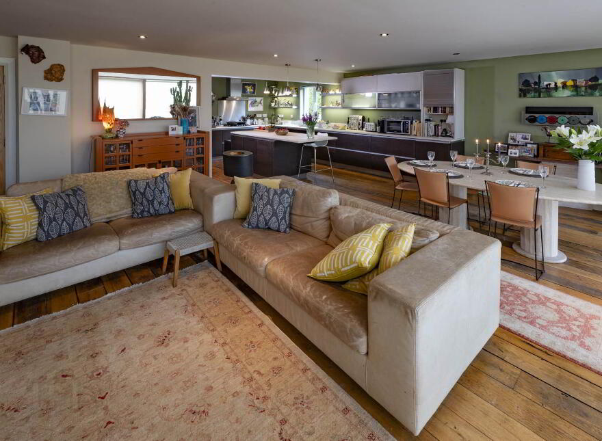 13 Trossachs Gardens, Belfast, BT10 0HX