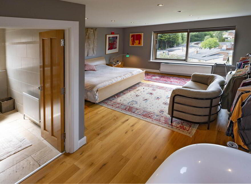 13 Trossachs Gardens, Belfast, BT10 0HX