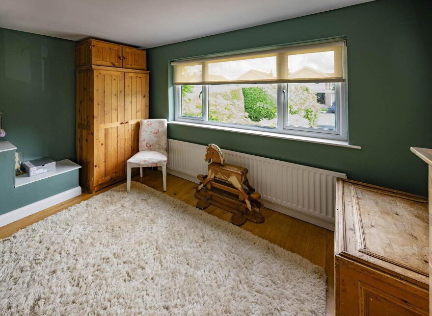 13 Trossachs Gardens, Belfast, BT10 0HX