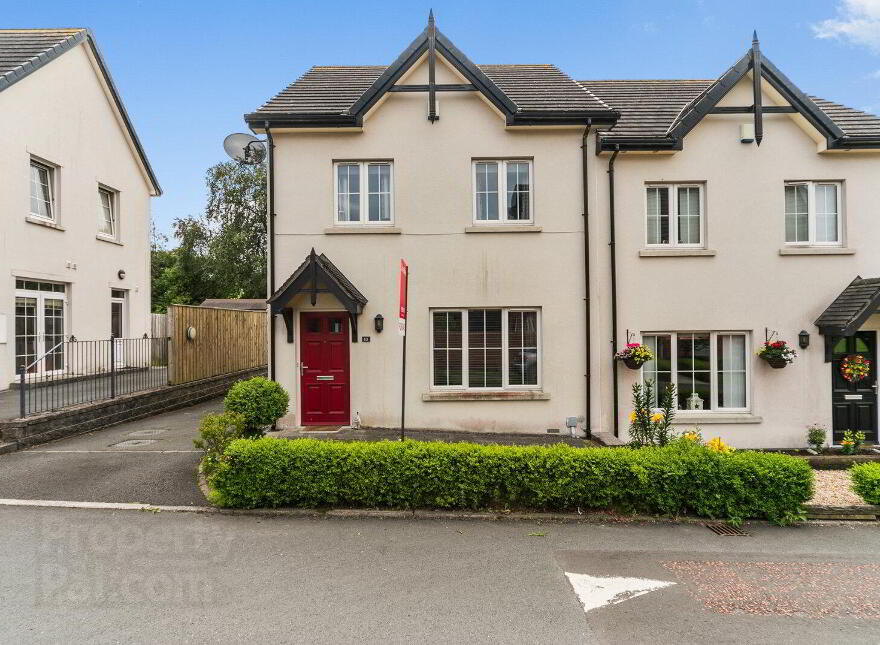 10 Blackwood Park, Newtownards, BT23 4YW photo
