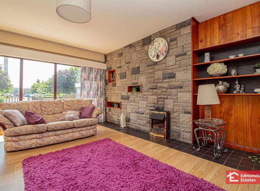 183 Raceview Road, Ballymena, BT42 4HY