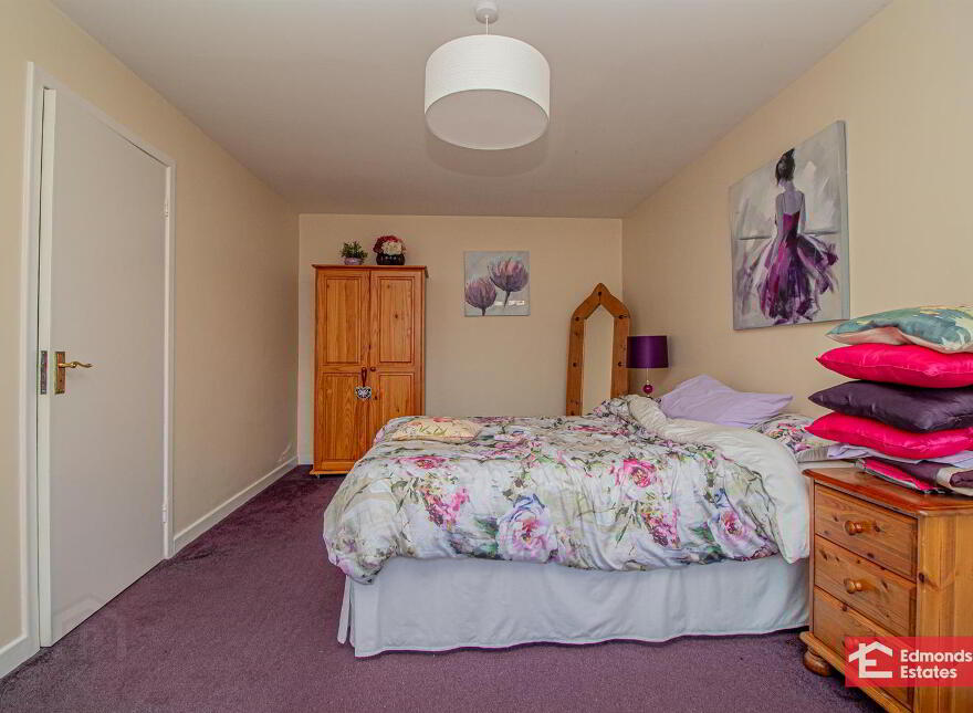 183 Raceview Road, Ballymena, BT42 4HY