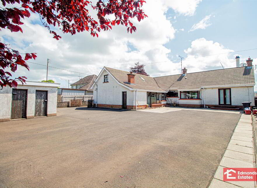 183 Raceview Road, Ballymena, BT42 4HY