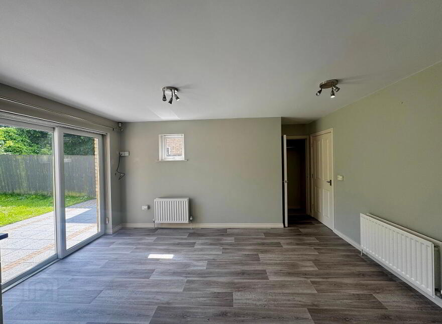 4 St James Park, Ballymoney, BT53 6FD