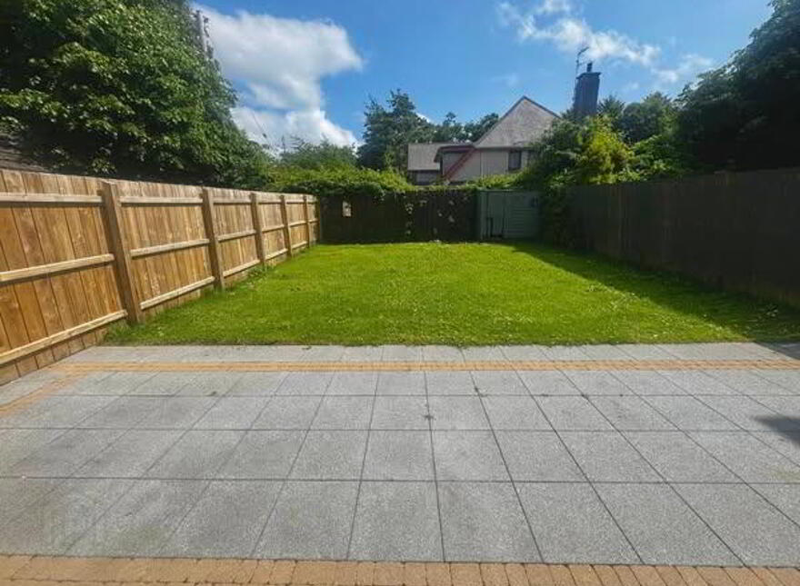 4 St James Park, Ballymoney, BT53 6FD