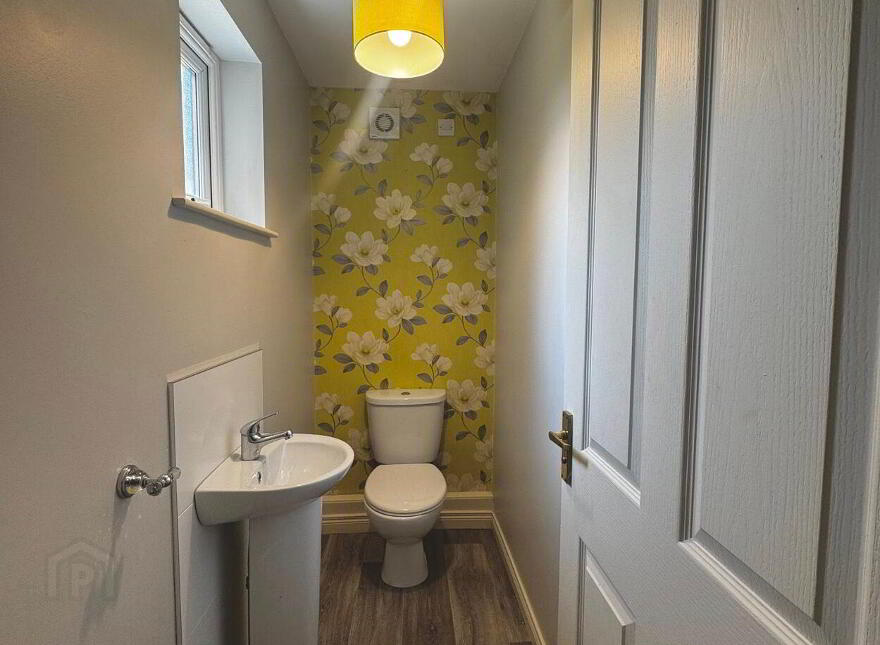 4 St James Park, Ballymoney, BT53 6FD
