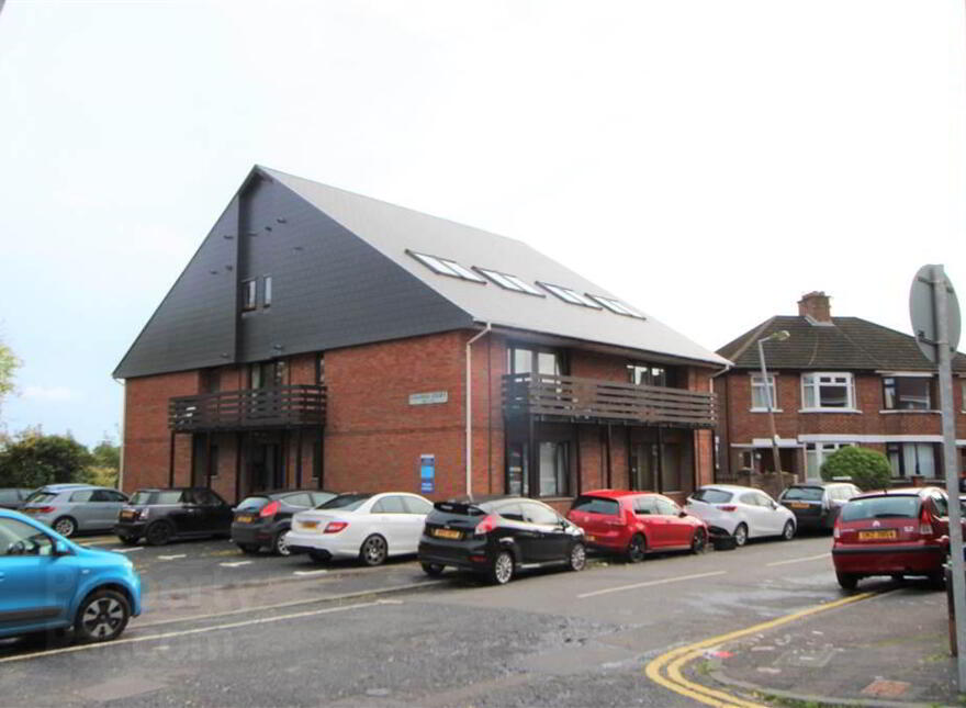 Apt 9, Colenso Court, Belfast, BT9 5BB photo