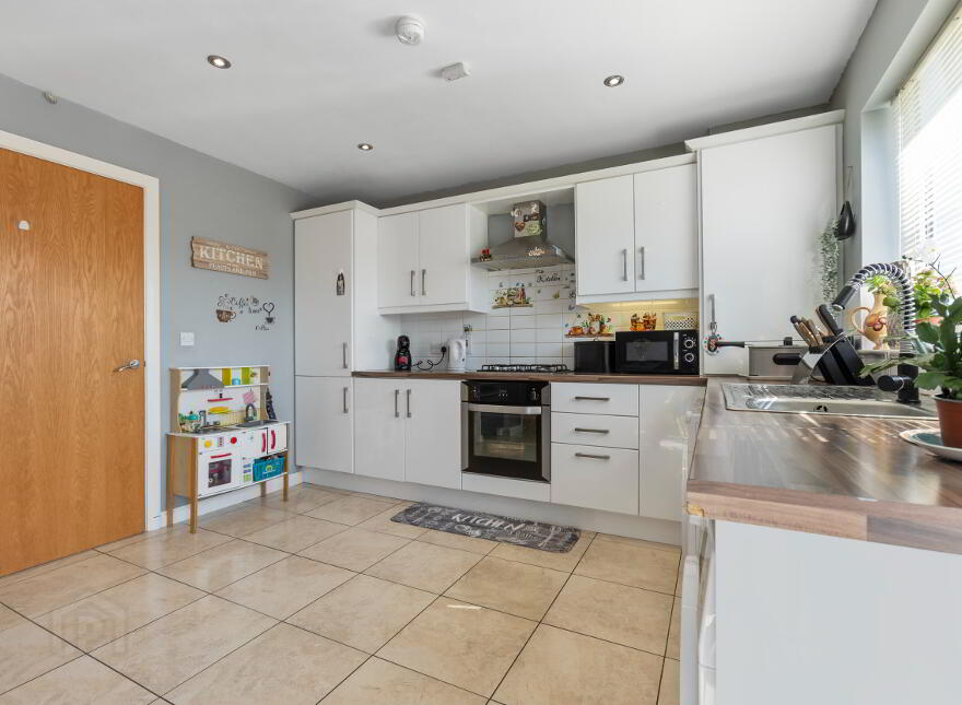 72 Leighinmohr Crescent, Ballymena, BT42 2FB