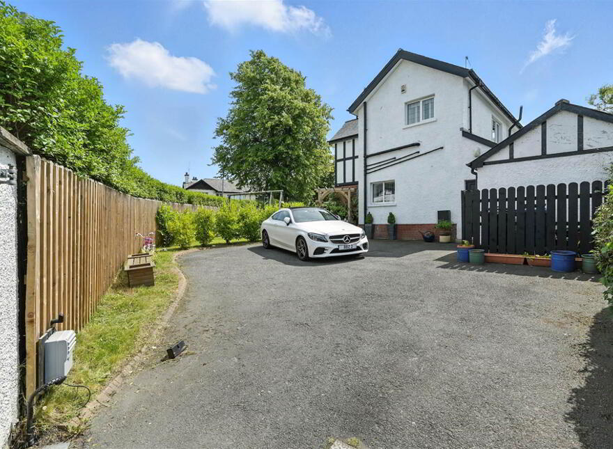 1 Harberton Park, Malone, Belfast, BT9 6TW
