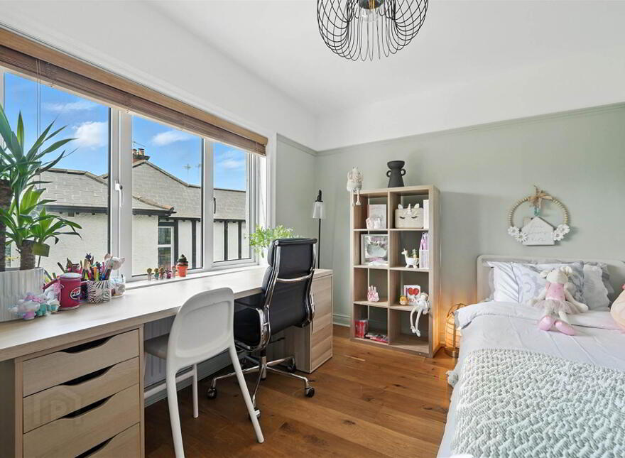 1 Harberton Park, Malone, Belfast, BT9 6TW