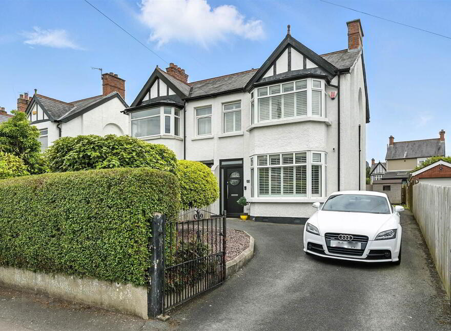 34 Cabin Hill Park, Belfast, BT5 7AN photo