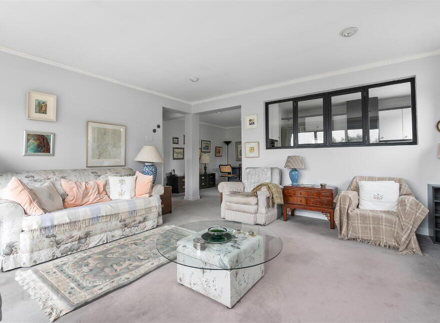 4 Regent Court, Dundonald, Belfast, BT16 1HU