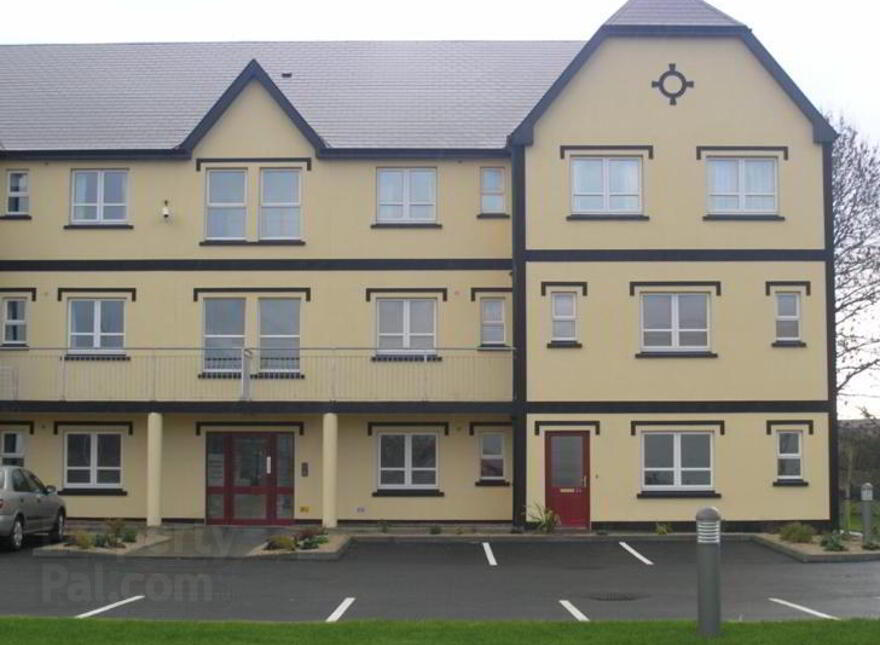 28 Hawthorn Crescent, Boyle Road, Carrick On Shannon, N41PD79 photo