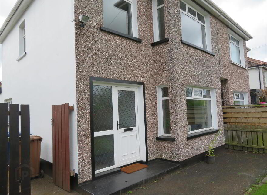 13 Westfield Gardens, Lurgan, Craigavon, BT66 8EL