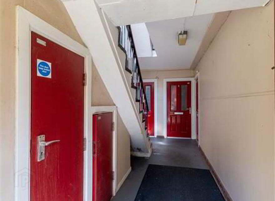28f Ballybog Road, Dunmurry, Belfast, BT17 9QT