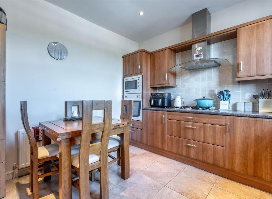 5 Mill View, Saintfield, BT24 7FG